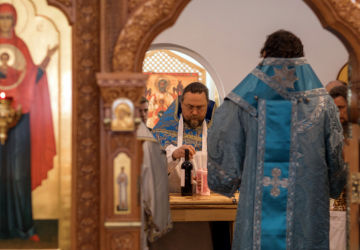 Fotografia: Seraphim durant la consagració de la parròquia de l'Anunciació de la Santíssima Verge al 2019 | Parròquia de l'Anunciació de la Santíssima Verge. Fotografia: Seraphim durant la consagració de la parròquia de l'Anunciació de la Santíssima Verge al 2019 | Parròquia de l'Anunciació de la Santíssima Verge.