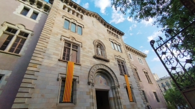 Façana del Seminari Conciliar de Barcelona per Sant Jordi, on es troba ubicat l'ISCREB I Lucia Montobbio